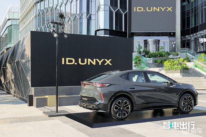 金标大众三里屯城市快闪，纯电 SUV 玩出新花样插图1