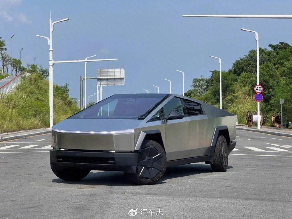 Cybertruck：科幻外观，5 年前发布如今仍回头率爆棚插图