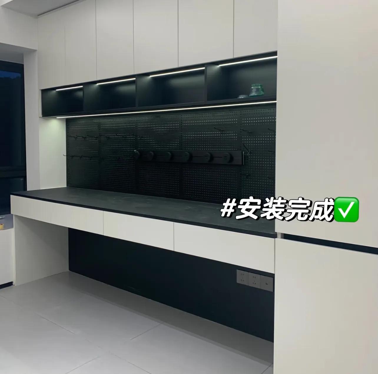 如何利用洞洞板美化书房和餐厅，提升家居空间实用与美观插图23