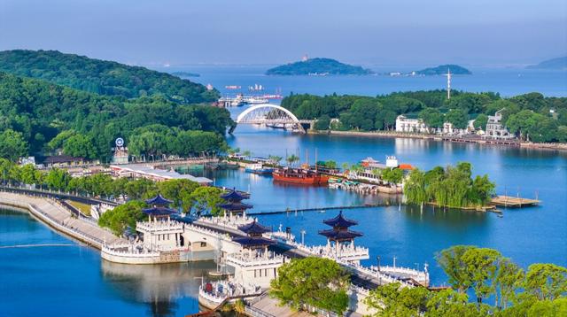 无锡太湖美景与新东方文旅战略合作：开启文化旅游新篇章插图1