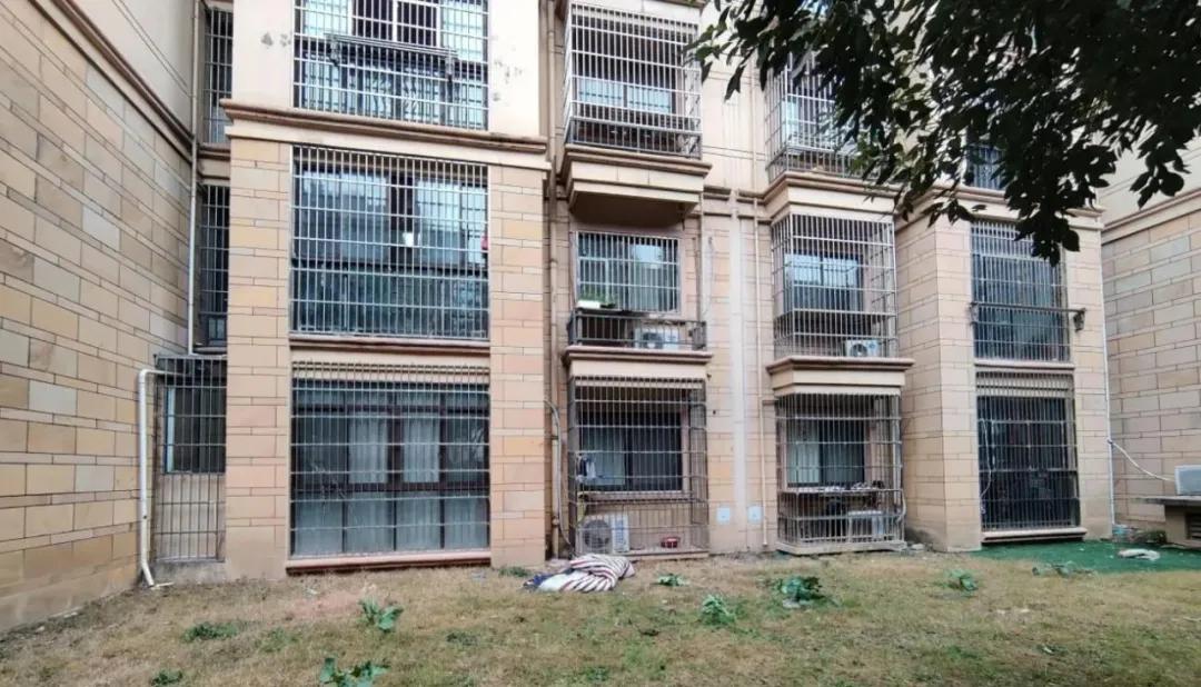 高层住宅选楼层攻略：避开迷信谣言，真正不能买的5个楼层揭秘插图1