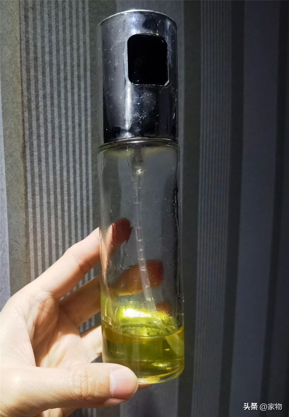 揭秘电动喷油壶等小电器：年轻人追捧的科技感背后隐藏的实用性问题插图2