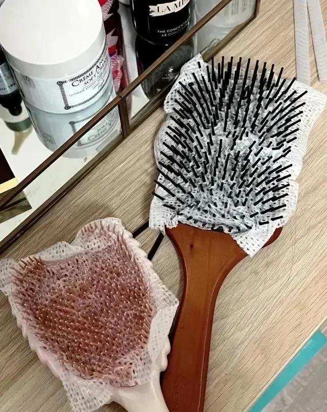 卫生间虽小智慧大！中年阿姨分享百叶窗防走光妙招插图7