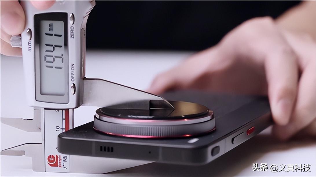 OPPO和vivo超大杯手机升级点在哪？潜望超广角谁更强？插图1