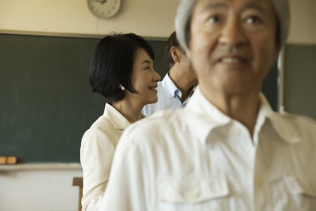 2026年社会将现5种明显情况，先了解下银发经济的变化插图21