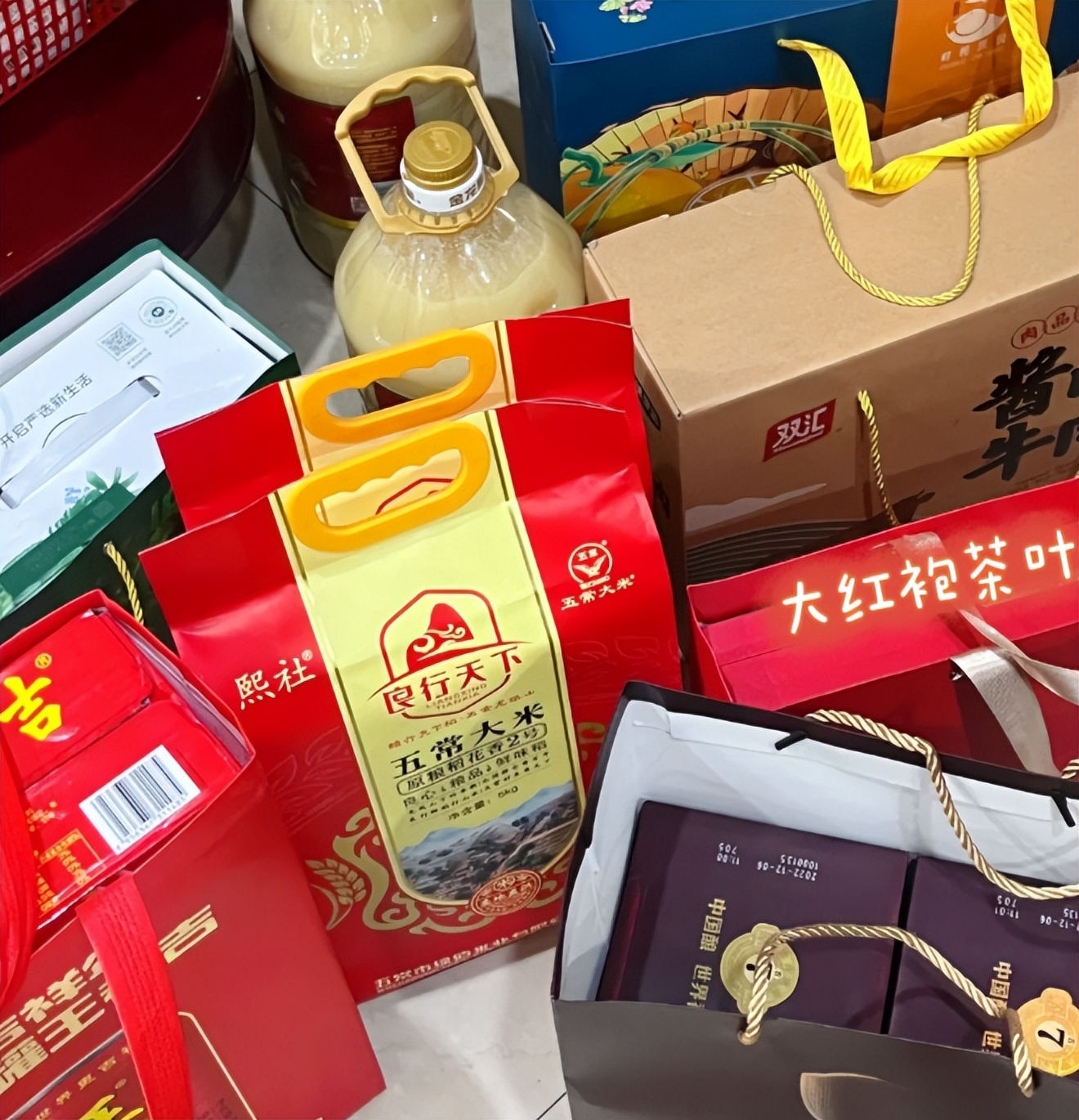 腊月买年货，越晚越贵？春节前这几类年货，早买更划算插图16