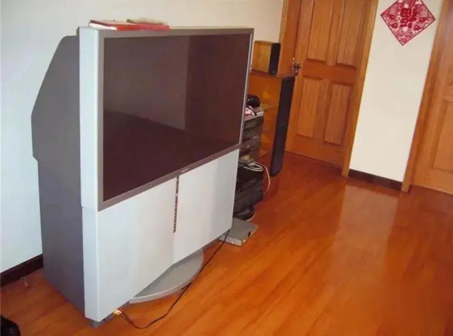 曾经贵得离谱的东西，现在啥样了？固定电话、出租车牌照有话说插图8