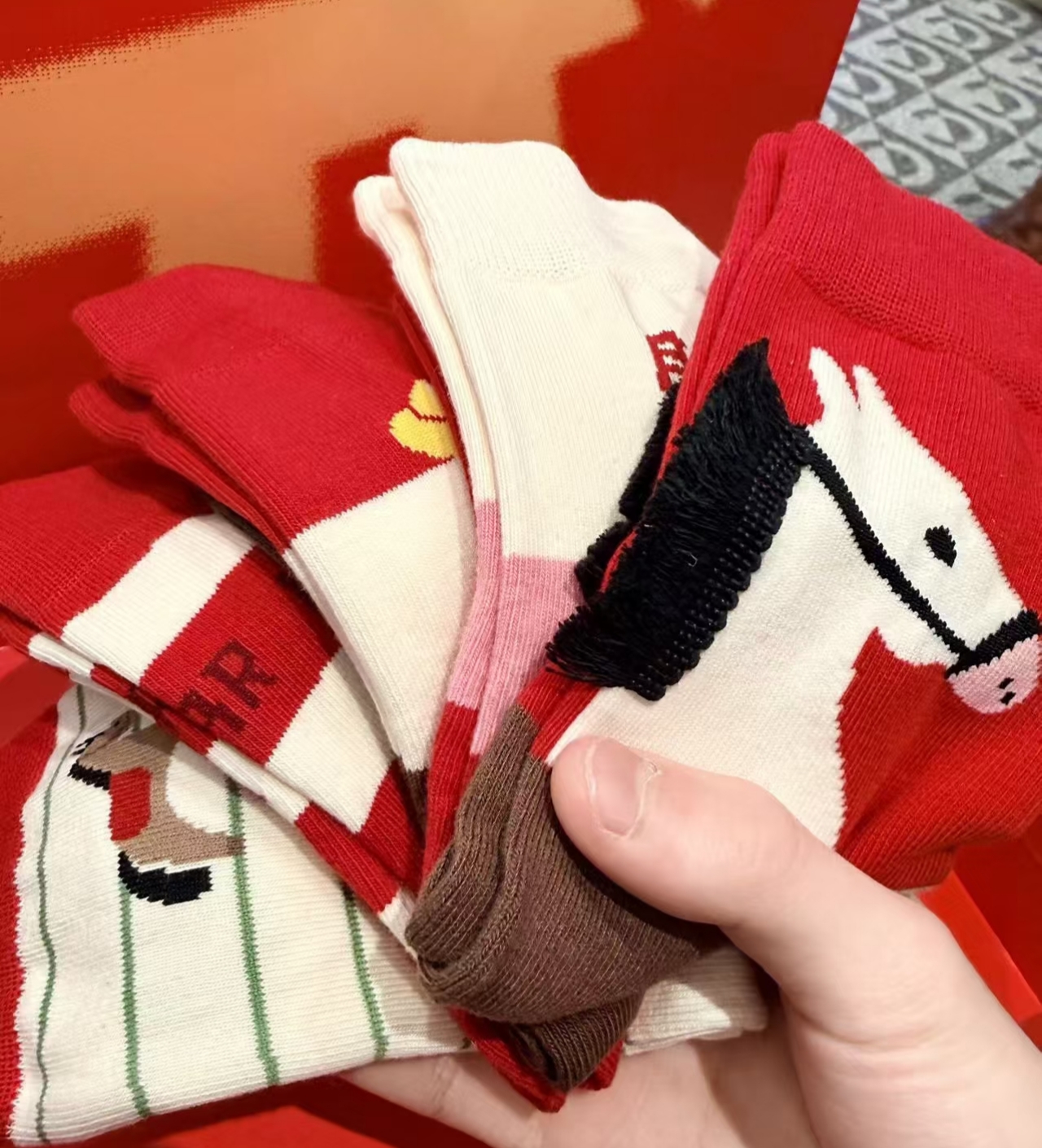 提前拜早年！马年这些超有寓意的礼物，送自己送别人都超合适插图1