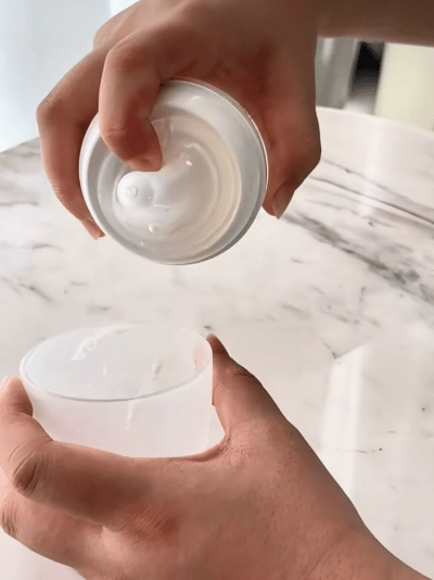 盘点那些没必要买的母婴用品，摇奶器、温奶器上榜插图1