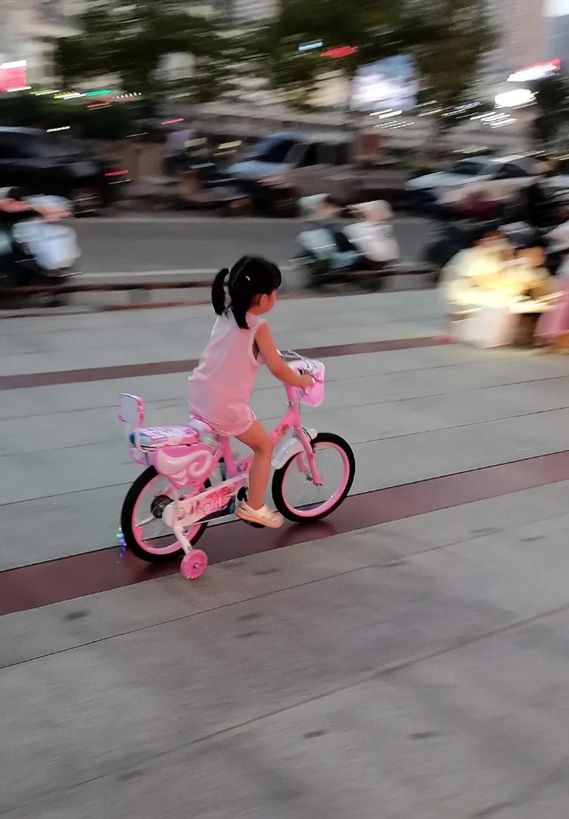 盘点女孩爱玩的玩具，公主化妆包、冰雪奇缘魔法棒超赞插图38