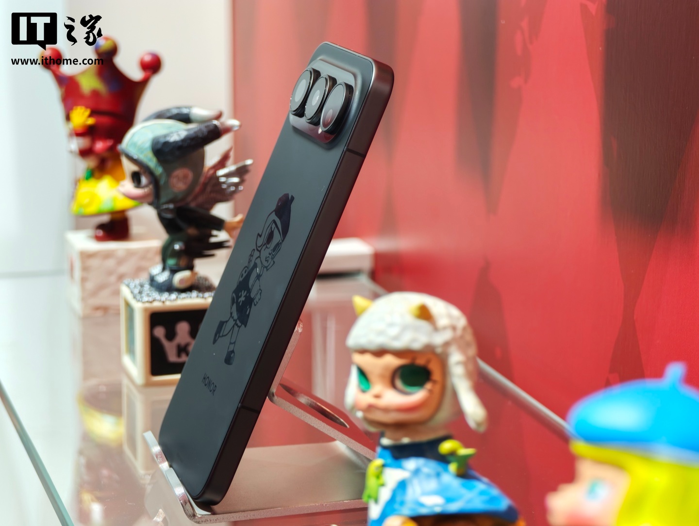 荣耀 500 Pro MOLLY 20 周年限定版发布，售价及活动介绍插图5