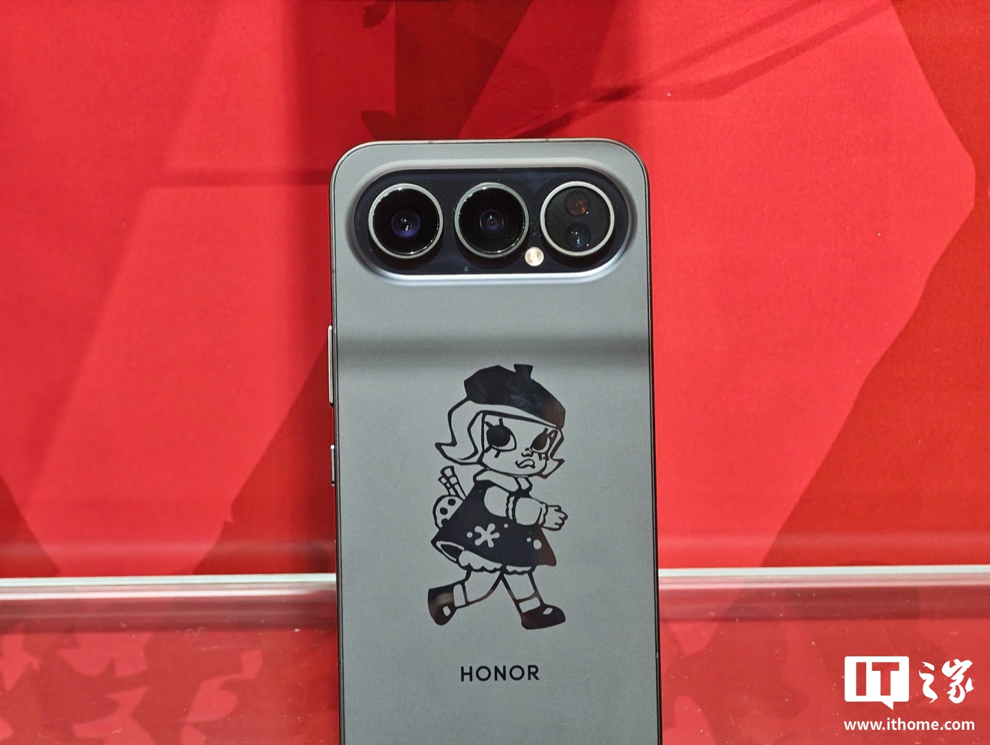 荣耀 500 Pro MOLLY 20 周年限定版发布，售价及活动介绍插图6