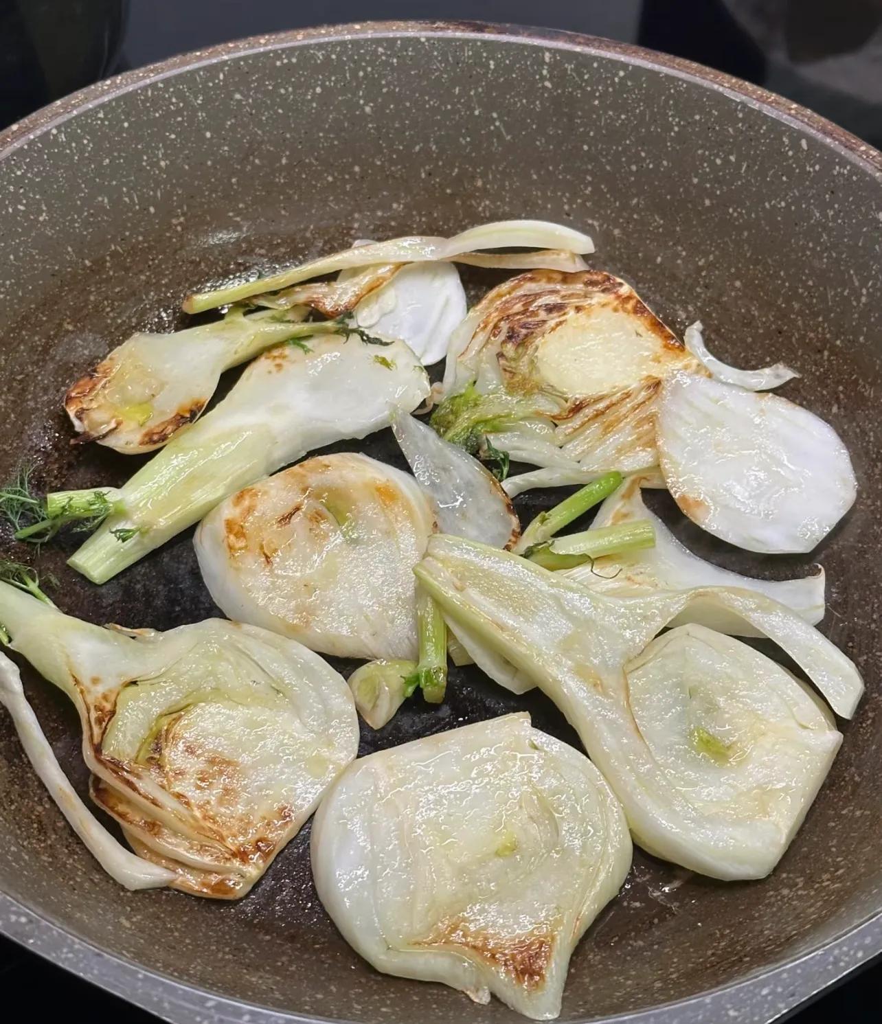 国内外名字一样但认知差别大的东西，像甘草糖奶酪棒茴香等插图11