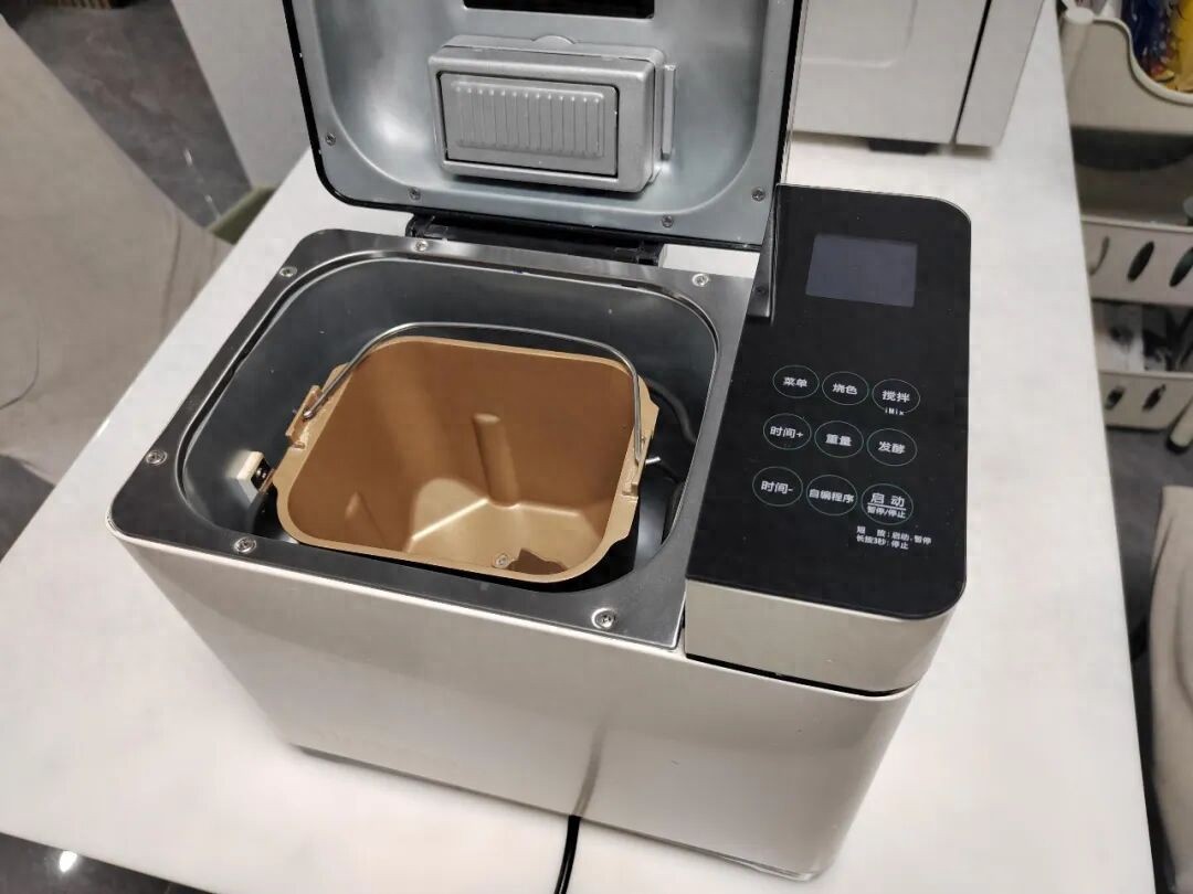 年轻人巧用面包机，做出甜酒酿与烤红薯，功能远超想象插图