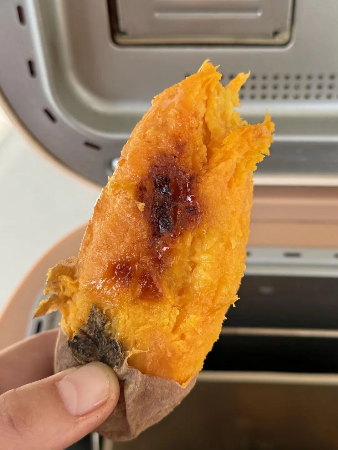 年轻人巧用面包机，做出甜酒酿与烤红薯，功能远超想象插图5