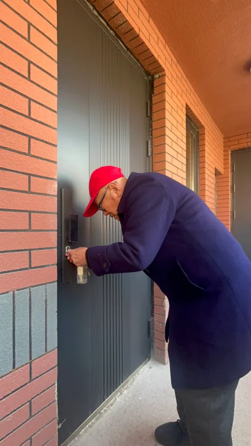 西岗区政府多方举措助力危房改造，居民感恩过上好日子