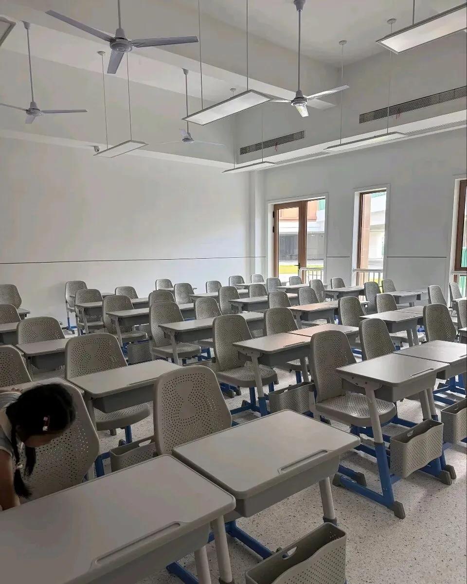 开学季家长忙到崩溃：80后90后请假帮娃打扫教室，你中招了吗？插图3