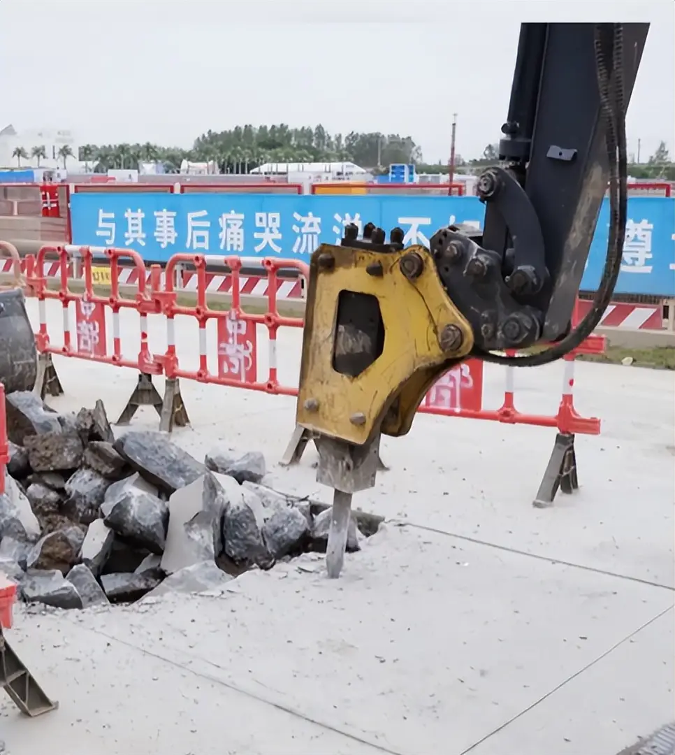 胖东来65亿建梦之城，工地小事引全网议论，背后故事惊人插图10