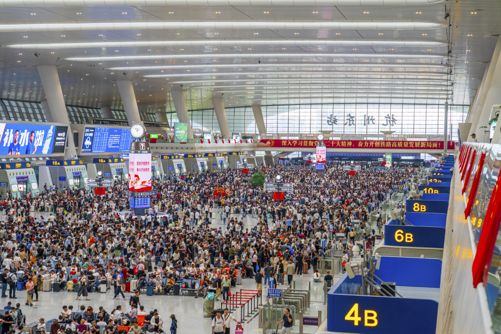 国庆假期长三角铁路发送旅客3350.5万人次插图
